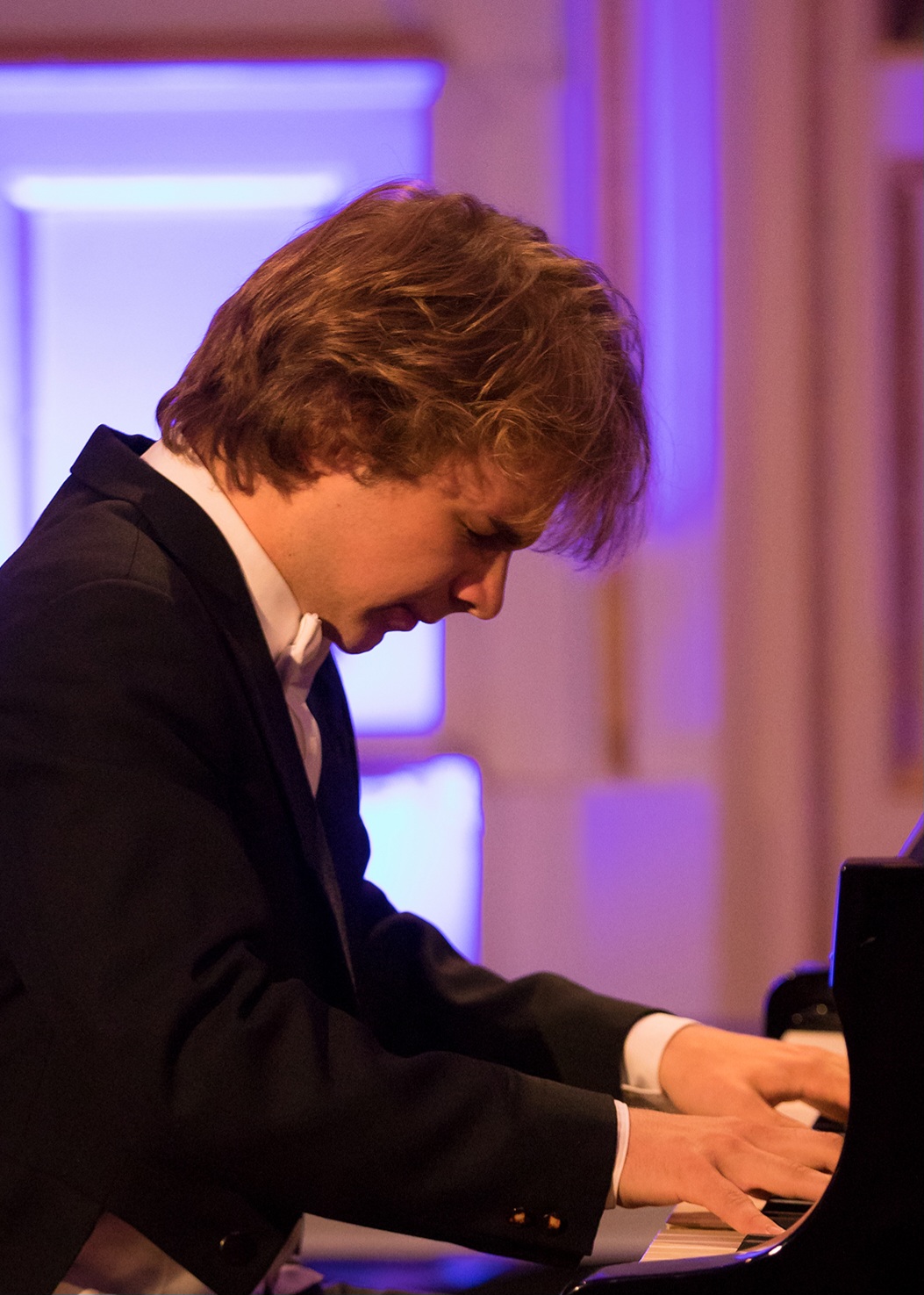 Adam Kamplet Adam Kamplet